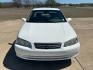 2000 White /TAN Toyota Camry LE (JT2BN22K7Y0) with an 2.2L L4 DOHC 16V engine, 4-Speed Automatic transmission, located at 17760 Hwy 62, Morris, OK, 74445, (918) 733-4887, 35.609104, -95.877060 - 2000 TOYOTA CAMERY HAS 2.2L AND IS FWD. THIS IS A DEDICATED CNG (COMPRESSED NATURAL GAS). FEATURES POWER LOCKS, POWER WINDOWS, POWER MIRRORS, MANUAL SEATS, AMFM STEREO, CASSETTE PLAYER, CRUISE CONTROL, TILT WHEEL, CLOTH SEATS. ****CLEAN TITLE*** 142,379 MILES 205/65R15 TIRES THIS SHOULD QUALIFY FOR - Photo#1